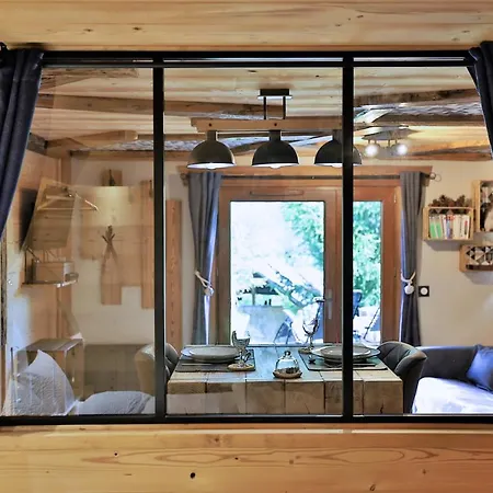 Appartement Du Coin - Vue Montagne, Au Calme, Terrasse - Aravistour *